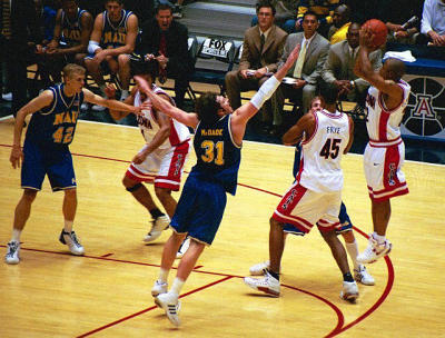 Jason Gardner vs NAU 2002