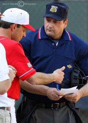 Georgia Head Coach Perno makes a pitching change