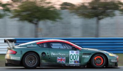 Aston Martin DB9R