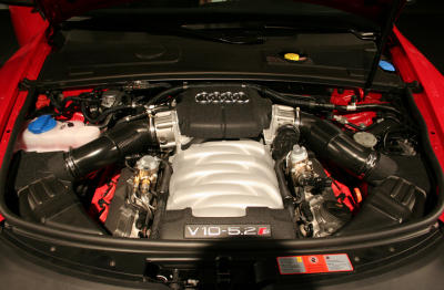 Audi S6 Engine Bay