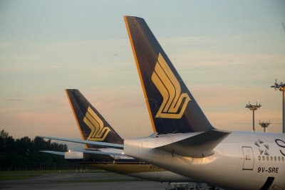 Two Singapore Airlines, B777. Singapore, Changi Airport