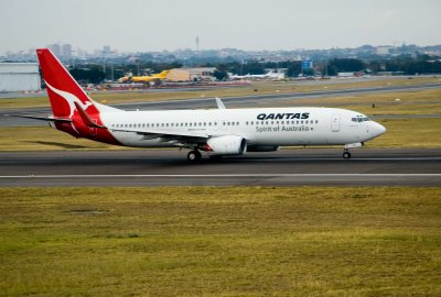 Qantas B737-800, Kingsford Smith Airport, Sydney