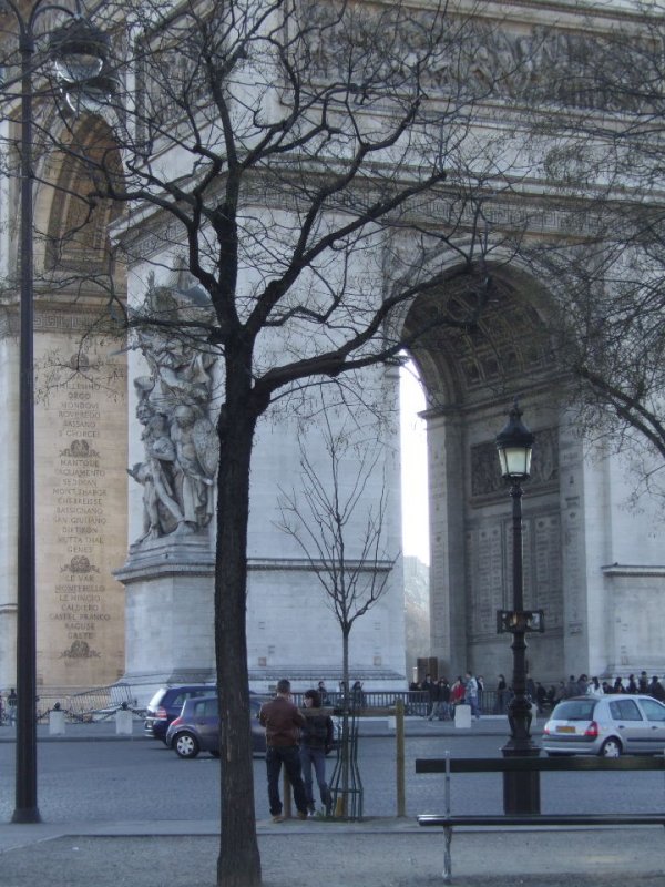 TA1 Arc de Triomphe.JPG