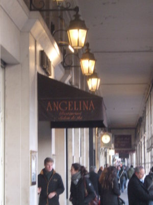 E Salon de The Angelina - 4