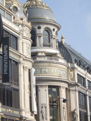 P  Au Printemps shopping area - 5