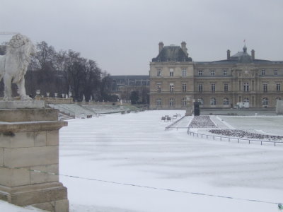 L  Jardin du Luxembourg - Snow - 06