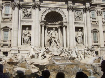 RE1 Fountain of Trevi.JPG