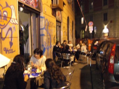 RH4 Interesting cafe.JPG