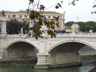 RN1 Crossing the Tiber.JPG