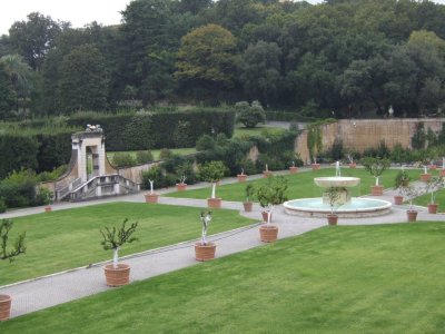RQ4 Vatican gardens.JPG