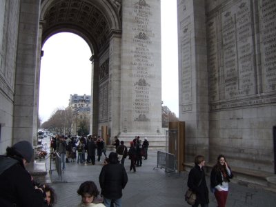 TA2 Arc de Triomphe - underneath.JPG