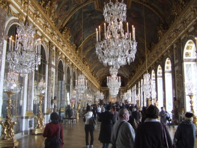VC2 Versailles - Hall of Mirrors.JPG