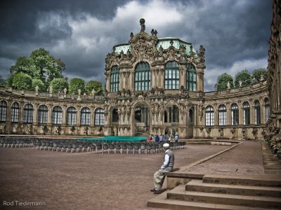 Zwinger Palace.jpg
