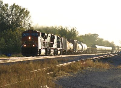 BNSF 5078 East