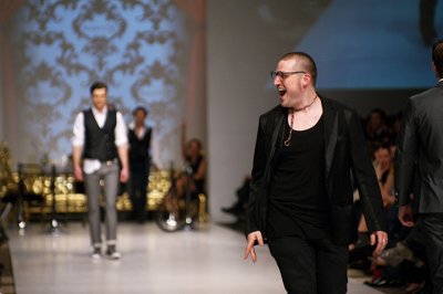Bustle 1