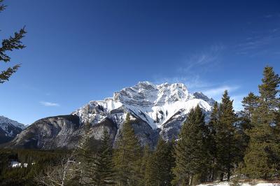 Banff_Feb06_5D_2606.jpg