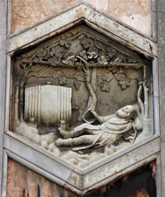 3766-Florence-Duomo-drunk-monk.jpg