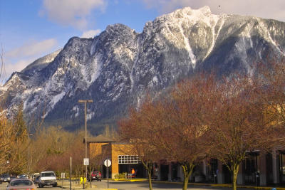 Extreme Shopping Scenery - North Bend Outlets 8