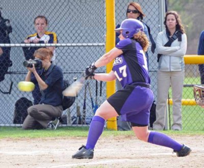 KellyL Sends One