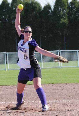 SMC Softball '10 vs UMass