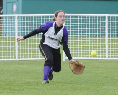 MegC Shorthops Before Getting the Out