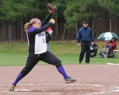 KellyE Starts Game2