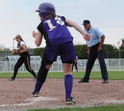 Tori Pinch Runs