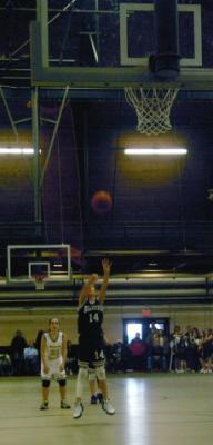 Chelsea drains a foul shot