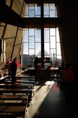 IMHP1456 Chapel Interior.jpg