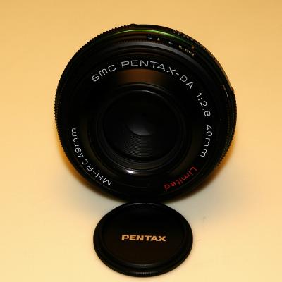 Pentax SMC-DA 40mm f2.8 LE  Pancake Lens