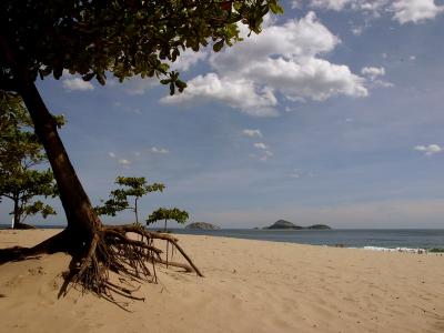 g3/18/485218/3/56516143.PraiadeIpanemaRiodeJaneiro.jpg