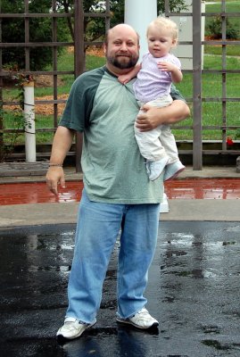 Hazelmarie hangs out with her Vati, sort of her version of singing in the rain. For her fifteenth month shots, we did a few things differently.