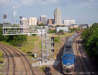 Amtrak 79 at Raleigh NC.jpg