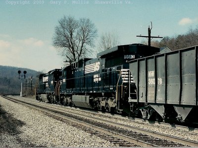 Westbound at Shawsville.jpg