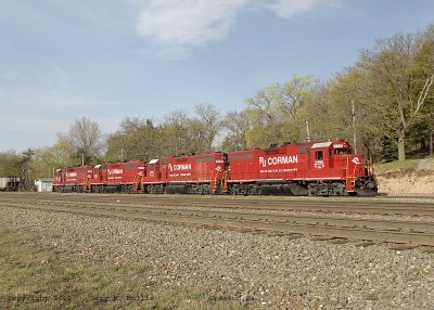 A wider view of RJ Corman with all EMD power.jpg
