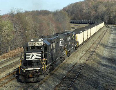 SD40-2s push a coal train east.jpg