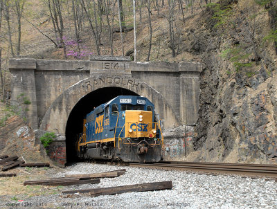 An older EMD leader at Randolph.jpg