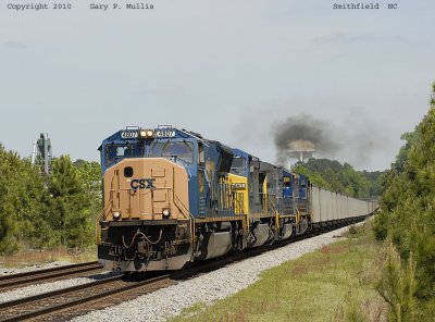 A southbound coal train at Smithfield.jpg