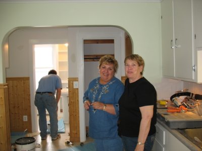 Isola and Jean in kitchen...Ron painting