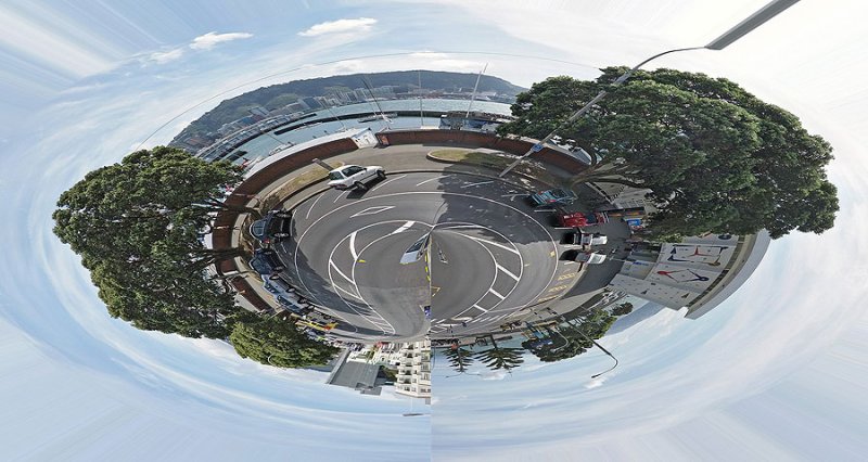 1 April 2010 - Oriental Pde Planet View