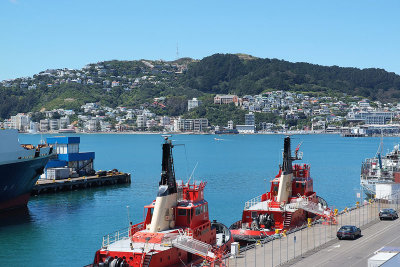 tugboats and Harbour