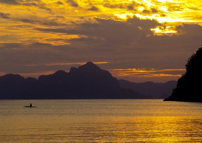 Sunset from the fantastic fishing village of Corong Corong