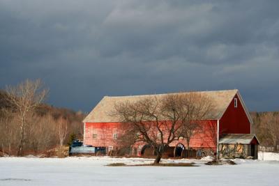 Wilmington, Vermont: Red Barn, Dark Sky, White Snow