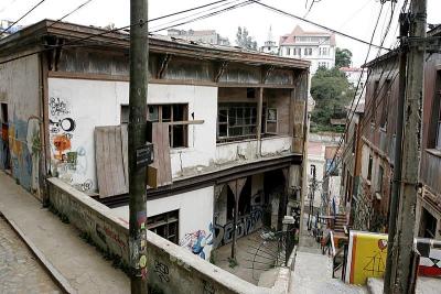 Val Paraiso