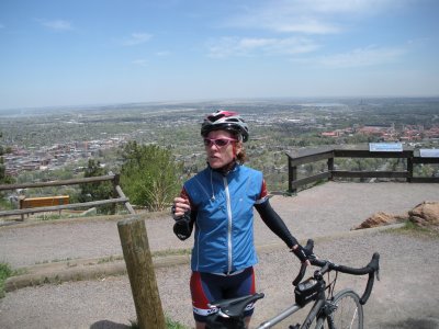 Janet at the viewpoint partway up Flagstaff road