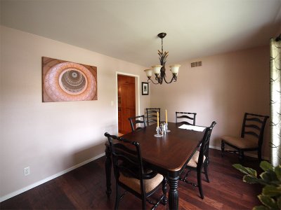 P3202440-Dining Room.jpg