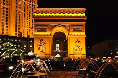 L'Arc de triomphe du Paris Hotel