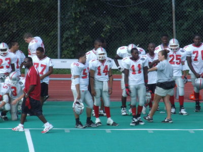 2006_0909Football20060093.JPG