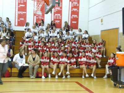 2007_1101FootballCheering0003.JPG