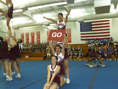2007_1101FootballCheering0017.JPG